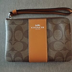 Coach, Wristlet, NWOT, Orange Stipe, Tan, 6"X4"